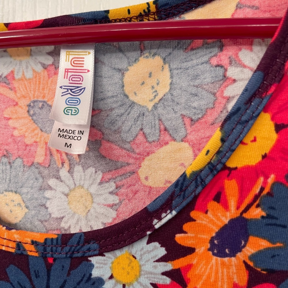 Lularoe - Picture 2 of 5